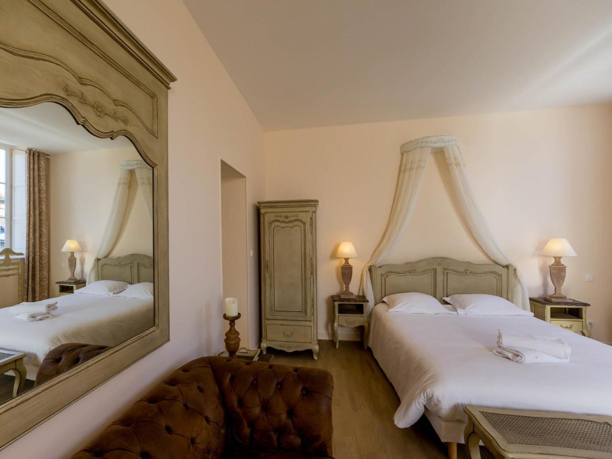 Le Cara - 4 Appartements Calmes Et Chics Au Coeur De Beaune โบน ห้อง รูปภาพ