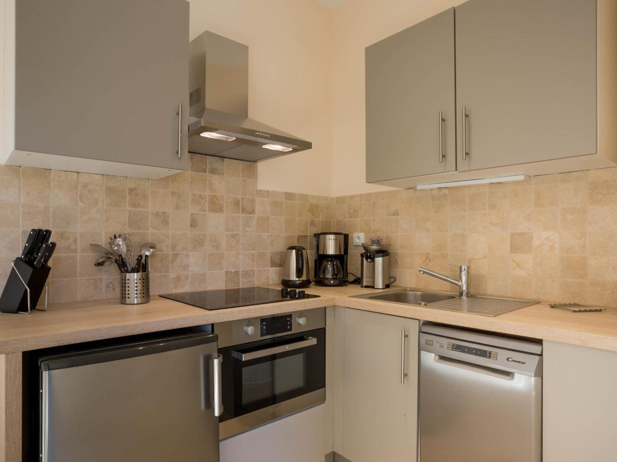 Le Cara - 4 Appartements Calmes Et Chics Au Coeur De Beaune โบน ห้อง รูปภาพ