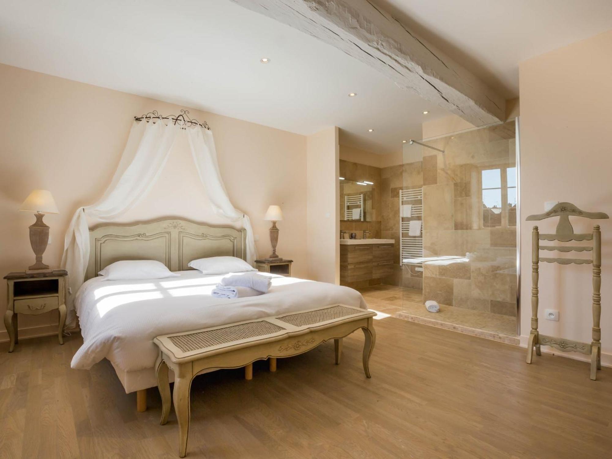 Le Cara - 4 Appartements Calmes Et Chics Au Coeur De Beaune โบน ห้อง รูปภาพ