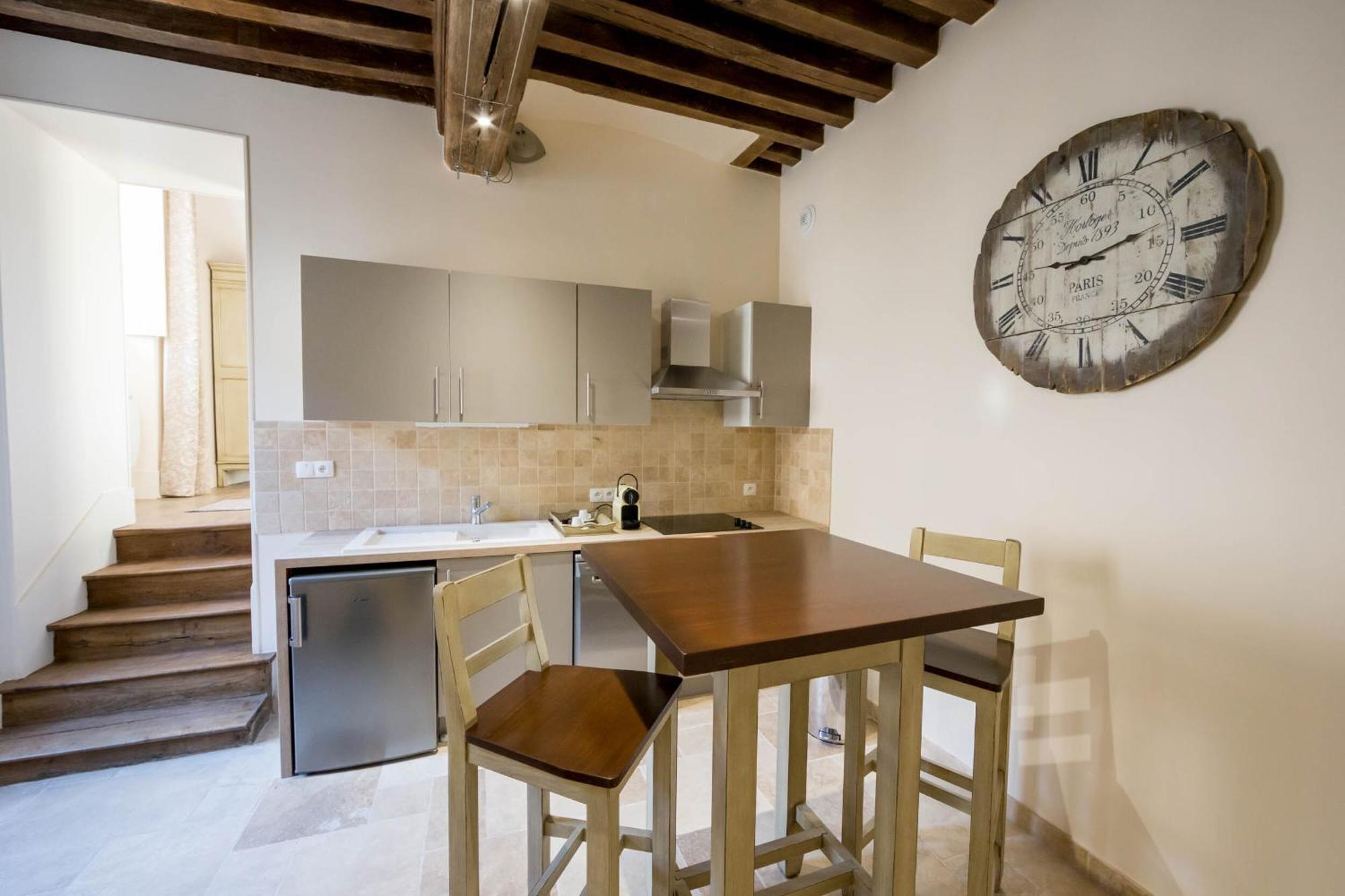Le Cara - 4 Appartements Calmes Et Chics Au Coeur De Beaune โบน ห้อง รูปภาพ