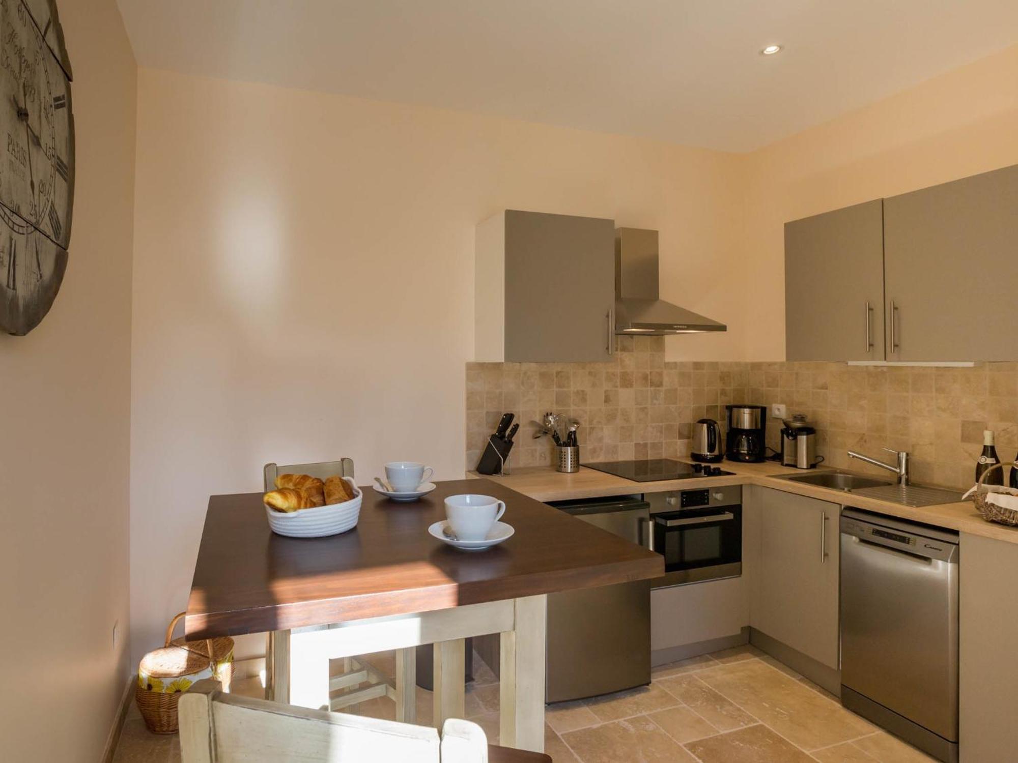 Le Cara - 4 Appartements Calmes Et Chics Au Coeur De Beaune โบน ห้อง รูปภาพ
