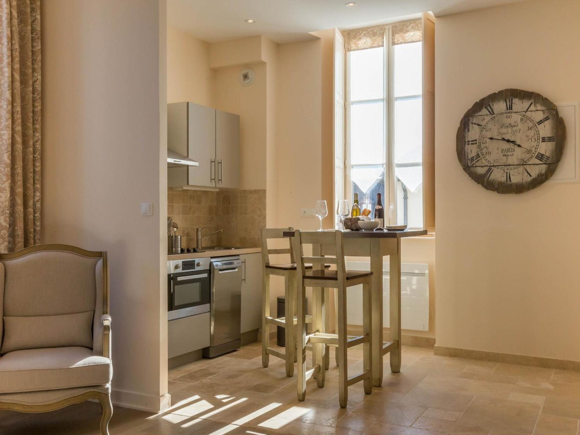 Le Cara - 4 Appartements Calmes Et Chics Au Coeur De Beaune โบน ห้อง รูปภาพ