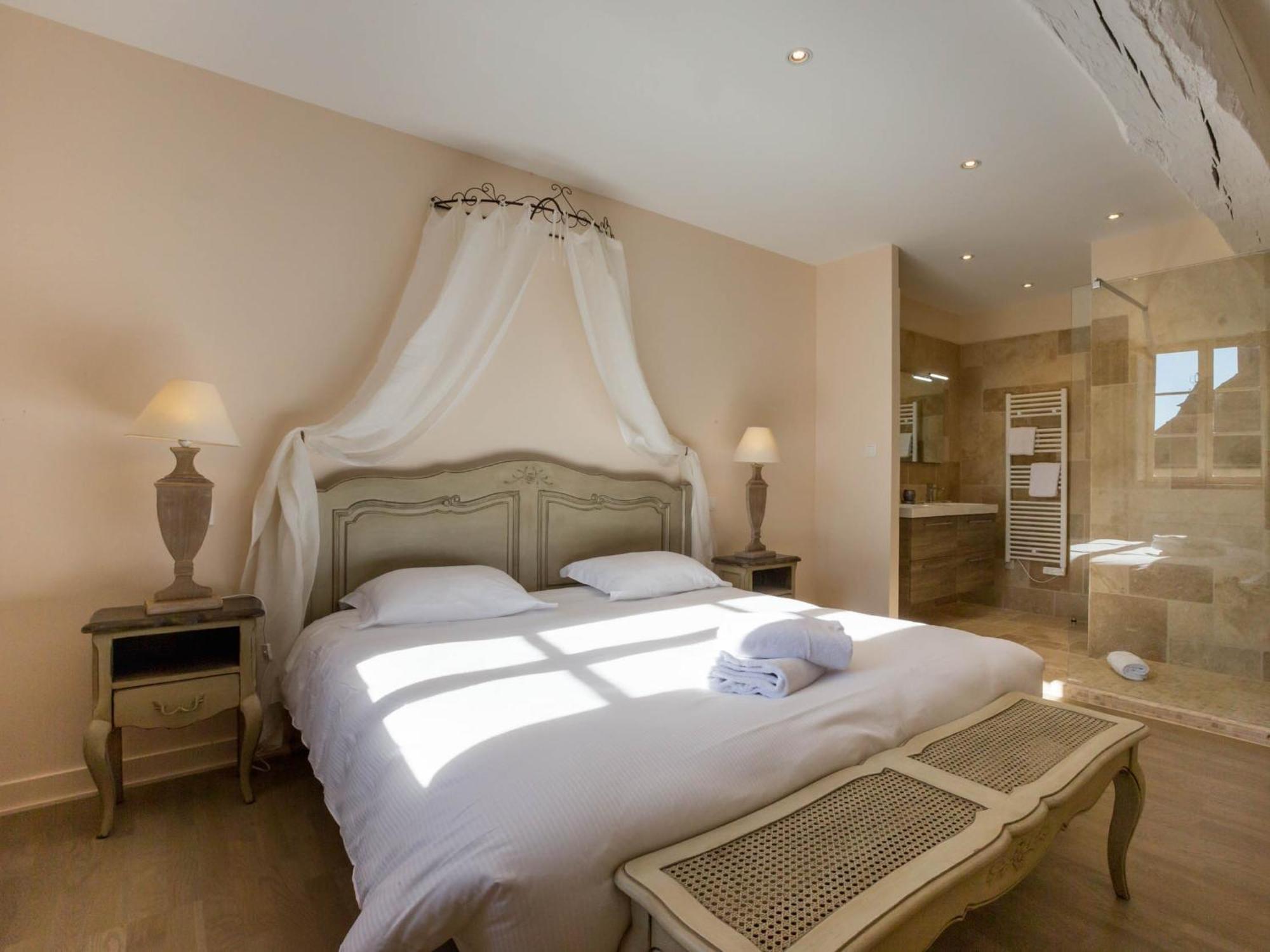 Le Cara - 4 Appartements Calmes Et Chics Au Coeur De Beaune โบน ห้อง รูปภาพ